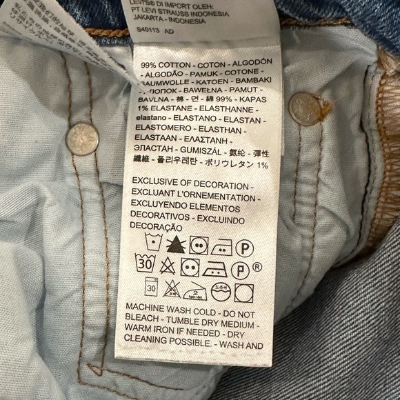 Levi's 501 Skinny Jeans (24W, 28L) - Picture 7 of 8